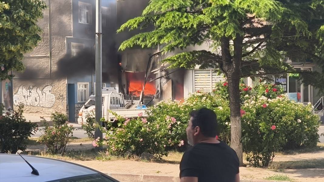 Tüpçüdeki patlamada ölü sayısı 2’ye yükseldi 2